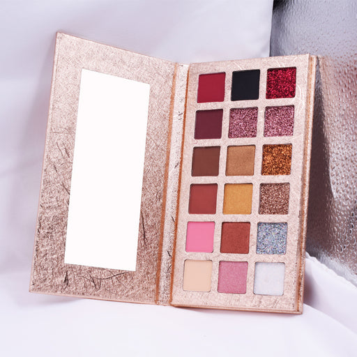 Animal free eye shadow